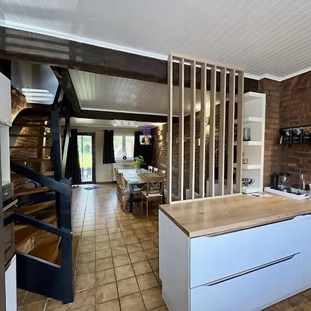 Chez Bene Bed & Breakfast *